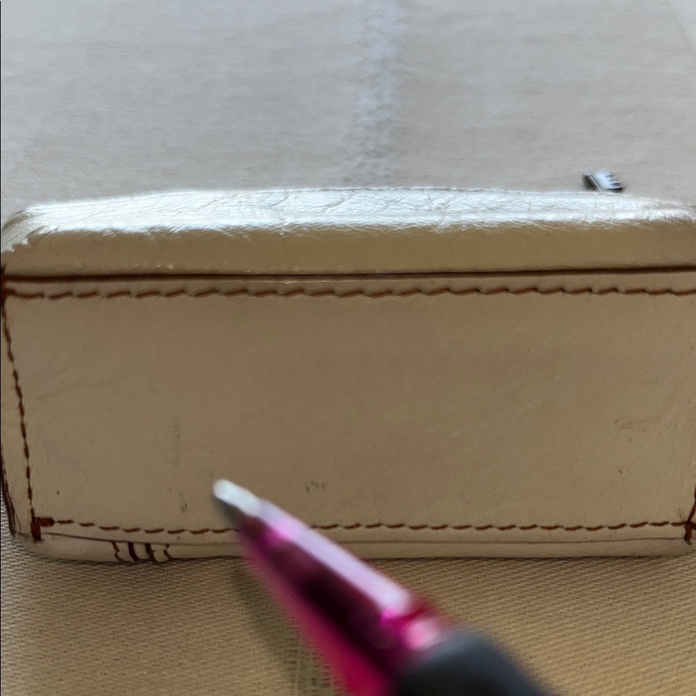 Vintage Mario Hernandez White Leather Coin Pouch - Picture 7 of 10